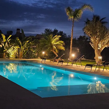 Villa Merilusi Apartments Fontane Bianche Exterior foto